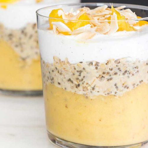 Overnight oats with mango and banana